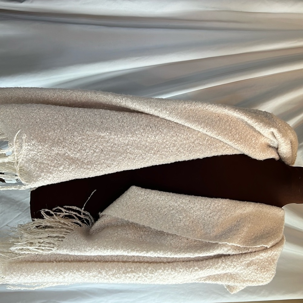 Blanket shawl